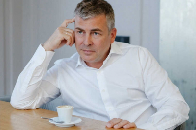 Экс-помощник Решетникова и его отец заработали миллиарды на медицинских госзакупках при участии фарм-миллиардера Петра Белого