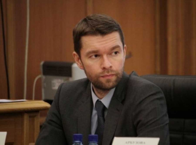 Авторитетный депутат Алексей Вихарев, его тесть Сергей Терентьев… За чьими именами прячут ОПС Уралмаш?