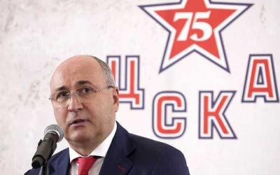 Виталий Мутко вспомнил, как &laquo;друг премьера&raquo; просил помочь со стадионами