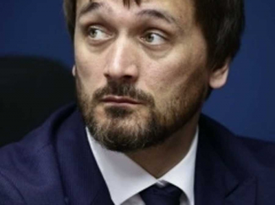 Красаускас Эдгар от червивых школьных обедов бежит в депутаты Госдумы?