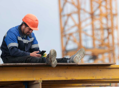 Злостные переносчики сроков: как Самолет и другие девелоперы превратили Новую Москву в зону ожидания