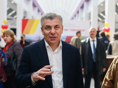 Первый пошел: тайные активы сенатора Канокова и кредиты от госбанка