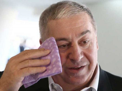 Племянник миллиардера Гуцериева обвинил домработницу в краже $60 тысяч