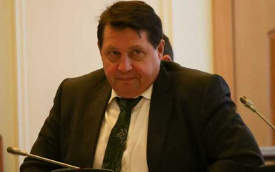 Представитель «Единой России» Олег Шавин перевозит активы своей семьи в Италию на фоне расследования в TNS-Энерго