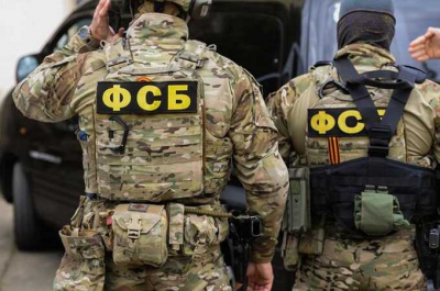 В Санкт-Петербурге ФСБ ликвидировала подпольную нарколабораторию и изъяла крупную партию наркотиков