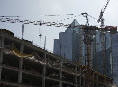 Нарушения в уплотняющей застройке: ТОО Достык Курылыс Алматы ставит жильцов под угрозу