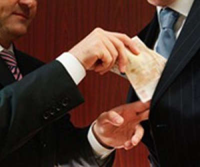 Кабанов (осужденный за хищение) и его водитель небесный: как &laquo;Су-82&raquo; Сюзева получило 924 млн через распоряжение губернатора