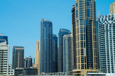 Взрывы в небе над Дубаем не оказали влияния на функционирование отелей и отдых путешественников