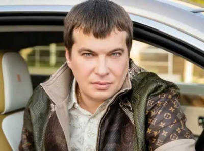 В Казахстане сотрудники правоохранительных органов провели обыски у операторов нелегального казино Pin-Up, которое принадлежит Дмитрию Пунину