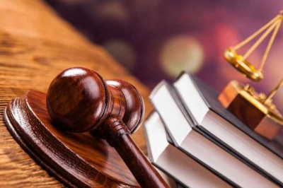 В Новосибирске рассмотрят дело экс-сотрудника ФСБ Александра Колина по обвинениям в коррупции и хищениях