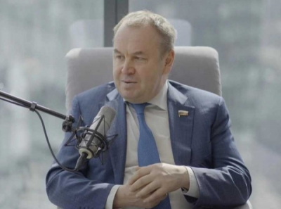 Госдума аплодирует Наумову, который плюет в тех, кто платит налоги