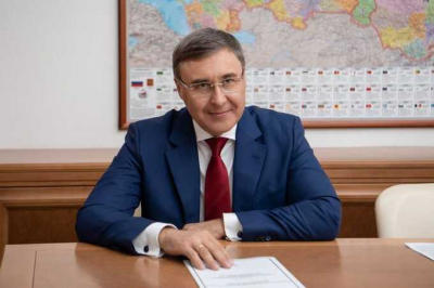 Глава Минобрнауки Фальков заявил, что в России слишком много людей с высшим образованием