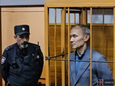 Бердников настаивает, что Чемезов физически не сможет быть спикером из-за лечения