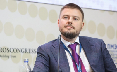 Заграничная &laquo;содержанка&raquo; группы 1520: кто заплатил за яхту? Госконтракт Ушеровича