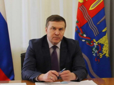 Госконтракты на миллиард: как Зобнин и брат супруги зарабатывали на ремонте школ и больниц