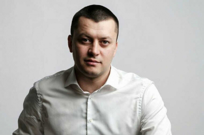 Международный розыск не помеха: Ратмир Мавлиев пересекается с Рифатом Гариповым за кордоном